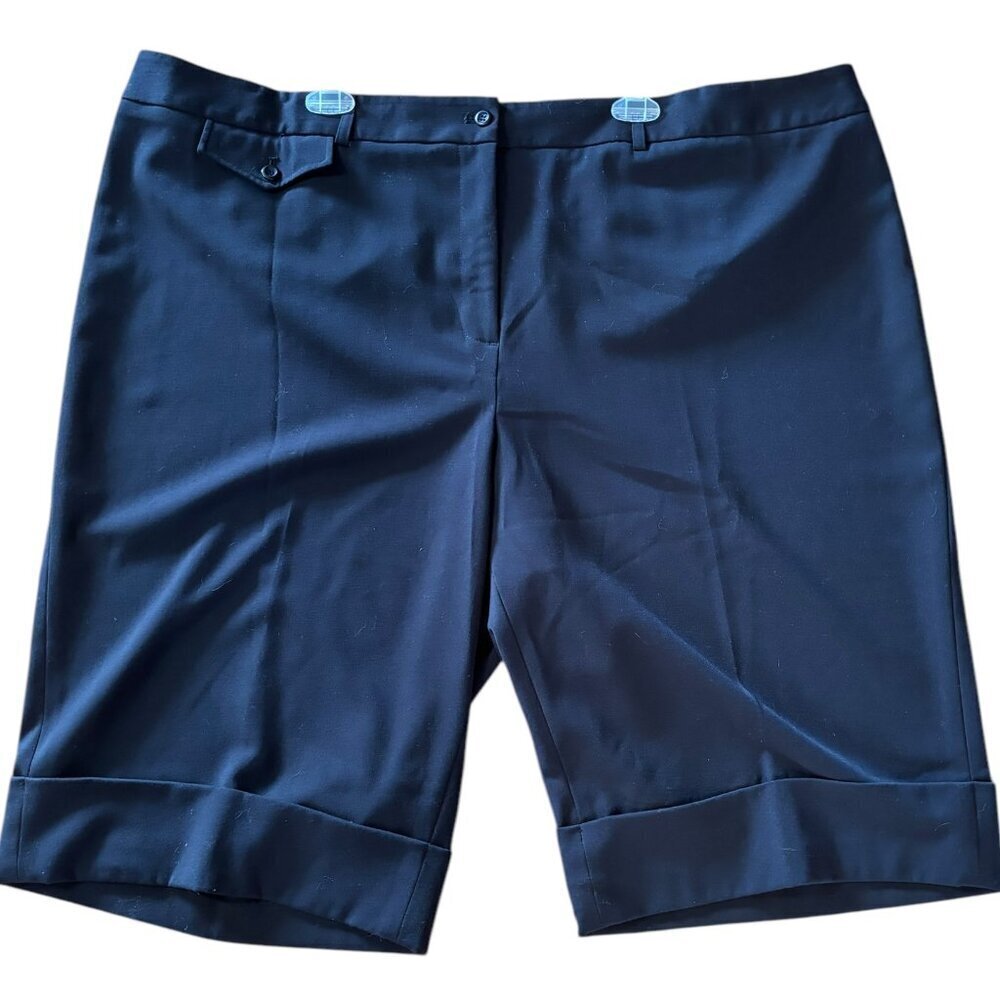 NWT Lane Bryant Dressy Walking Bermuda Shorts Size 28 Cuffed Pockets Adjustable